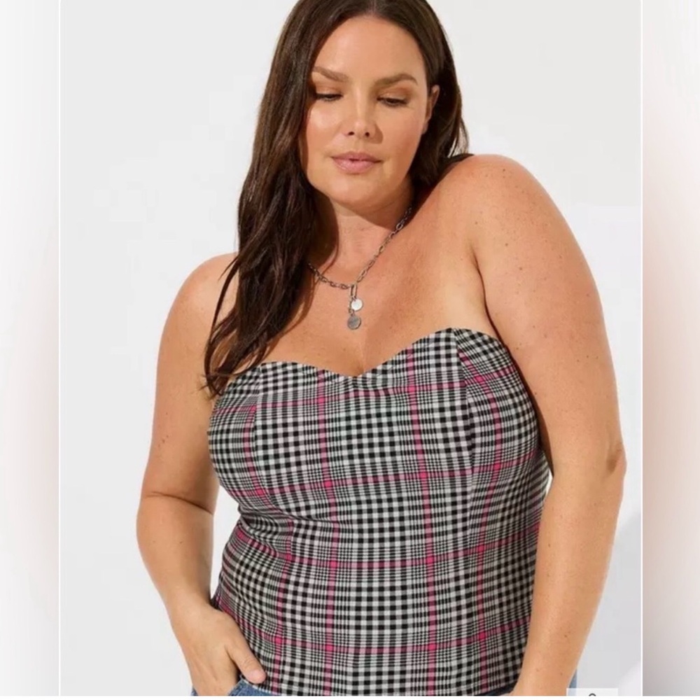 Torrid Strapless Sweetheart Neckline Plaid Tube Top in Black, White & Pink NWT